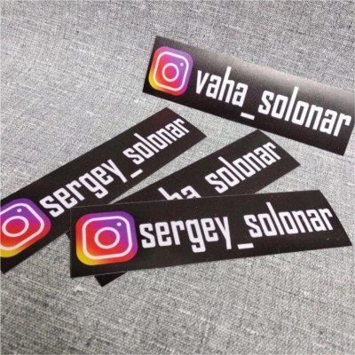Виниловая наклейка  - Instagram на черном фоне